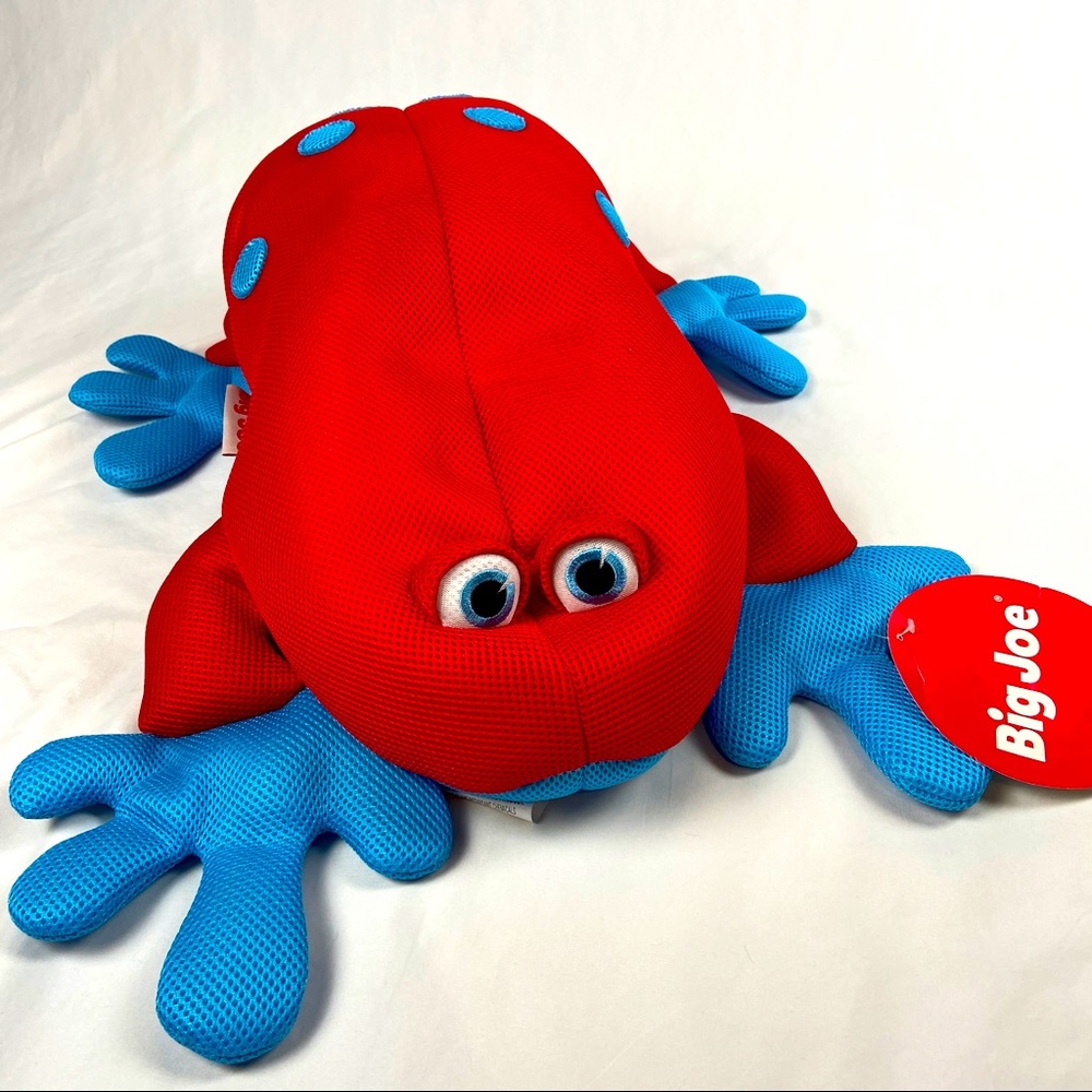 NWT Big Joe Pool Petz Frog, Small